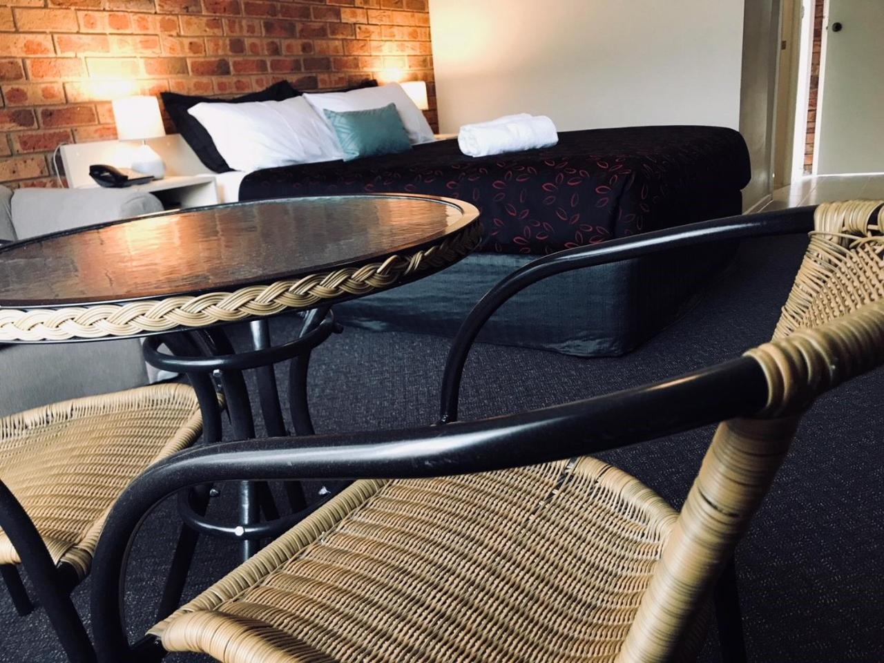 Broadford Sugarloaf Motel Екстериор снимка